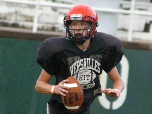 Versailles tops Greenville 21-7 in a football scrimmage