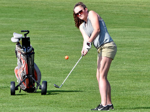 Tri-Village girls golf team defeats Franklin Monroe