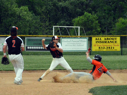 Versailles advances over Arcanum in the OHSAA baseball tournament