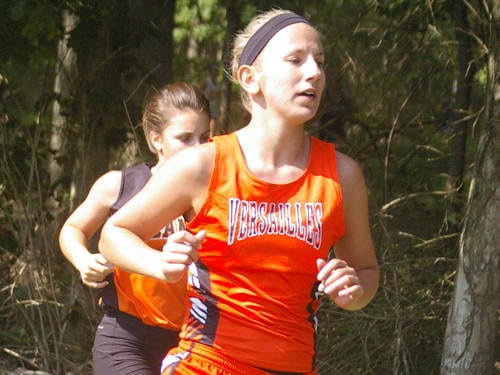 Versailles girls cross country team remains in top 10 of OATCCC state rankings