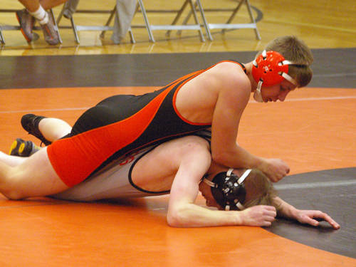 Ethin Hoffman becomes 4th Arcanum wrestler to qualify for OHSAA state tournament