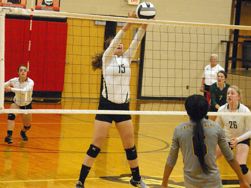 Greenville volleyball team sweeps Ponitz in OHSAA tournament opener