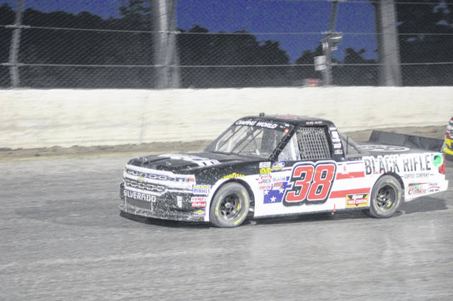 Chase Briscoe takes checkered flag in NCWTS race at Eldora Speedway