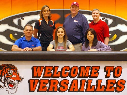 Versailles senior Shaena Mayer commits to Muskingum University softball team