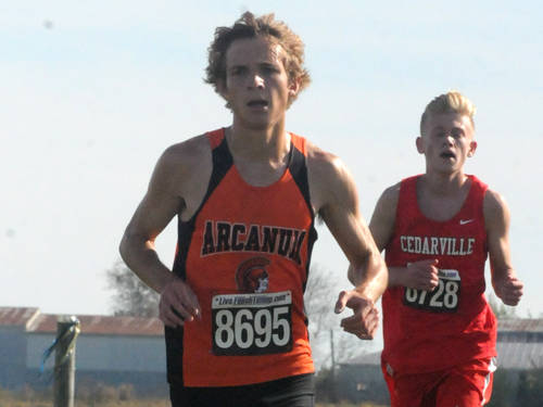 Arcanum’s Tanner Delk, Franklin Monroe’s Cole Good advance to OHSAA regional cross country meet