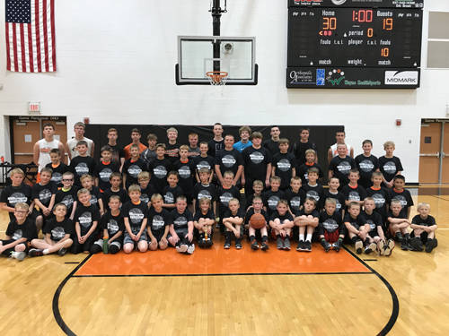 84 boys attend Versailles’ youth basketball camp