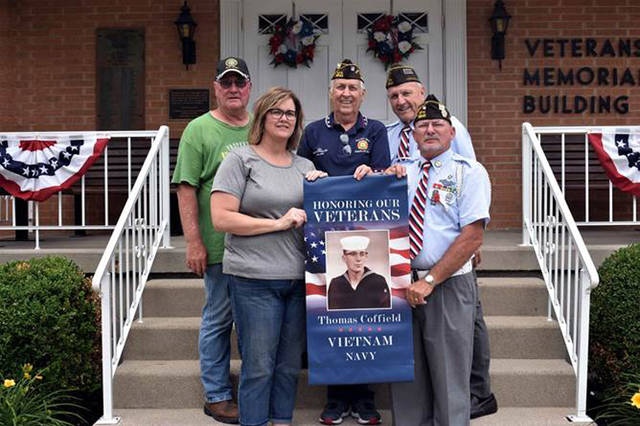 Versailles honors its veterans with banners in the village