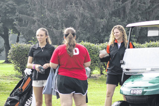 Niccole Keiser returns to coach girls golf at Versailles High School