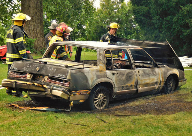House exposed to car fire in Pitsburg