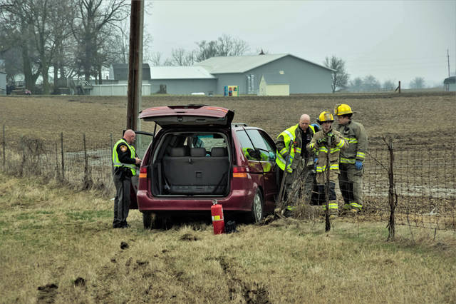 2 transported to hospital after injury accident