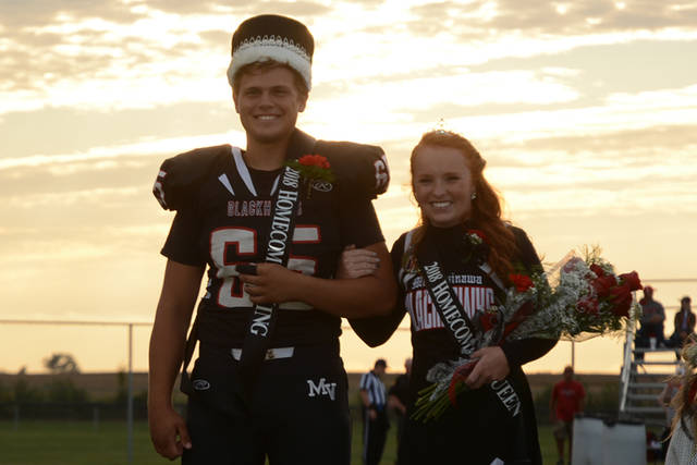 Mississinawa Valley crowns Homecoming king, queen