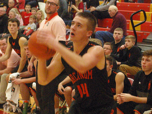 Arcanum boys basketball team finishes strong at New Bremen