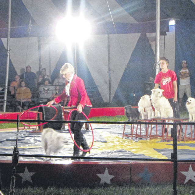 Culpepper and Merriweather Great Combined Circus entertains Arcanum